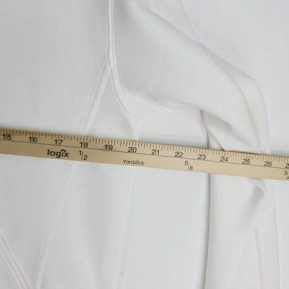 Spanx Heavy Air Half-Zip Tunic In Powder White Stretch NWT Size Small Read - Picture 8 of 12